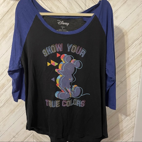 Torrid Disney Mickey Mouse Graphic Top “Show your colors” - Picture 5 of 5